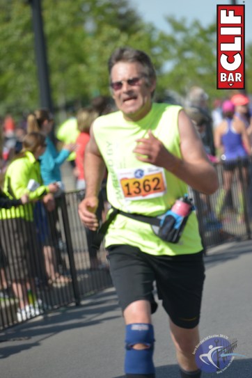 Charging towards the finish liner! View event: http://www.zoomphoto.ca/event/19740/