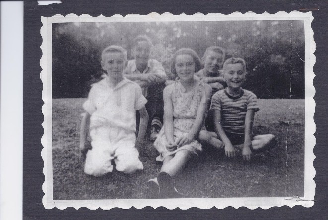 My dad came from a family of 5 children. Uncle Don and my dad are in the back.